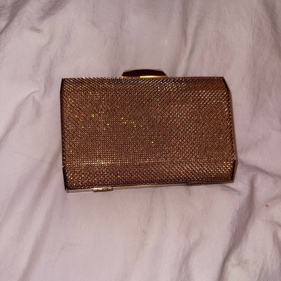 exquisite Hardcase Square Gold Rhineston Covered La Regale clutch - Picture 4 of 15